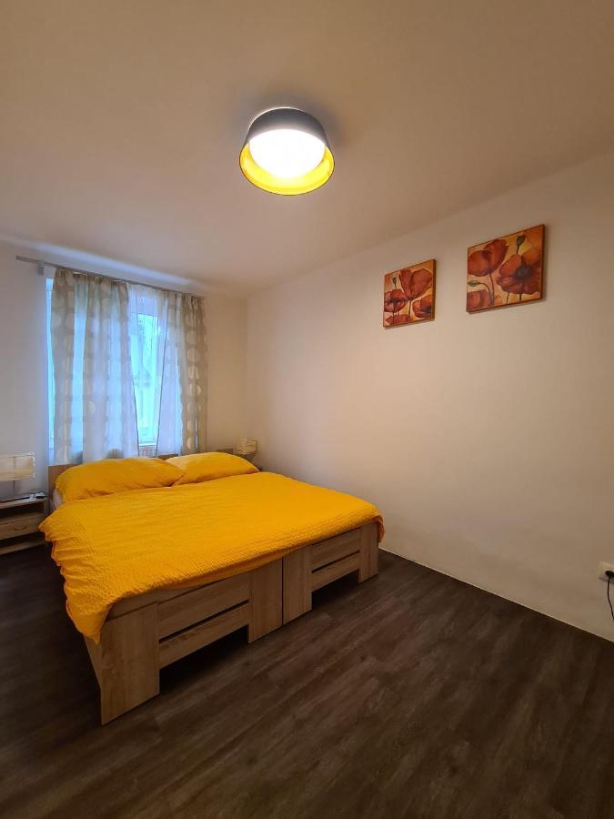 Apartman U Labe Nymburk Exteriör bild