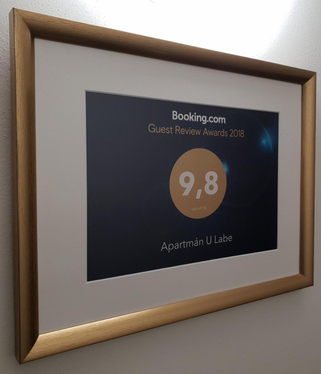 Apartman U Labe Nymburk Exteriör bild